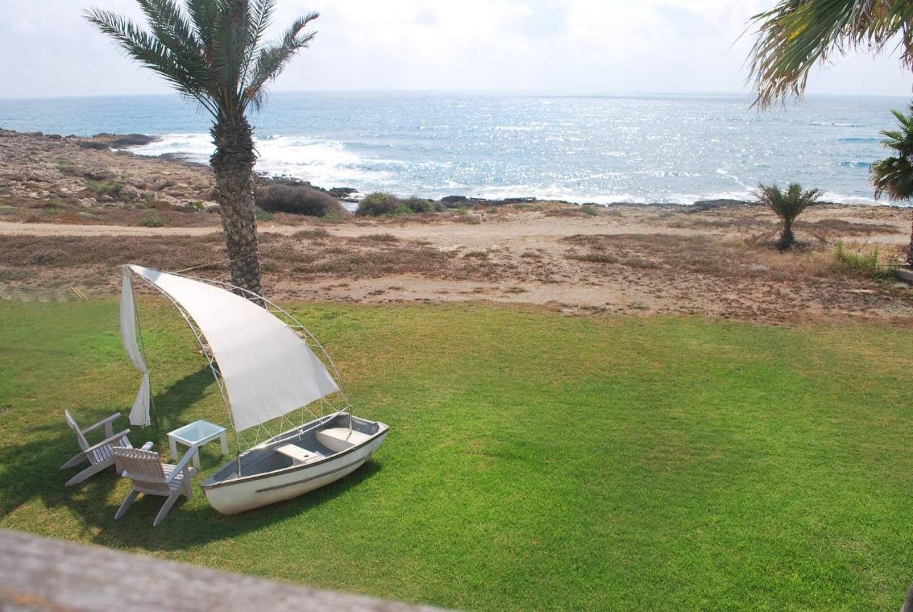 Sea Front Villa, Heated Private Pool, Amazing Location Paphos 323 Kissonerga Buitenkant foto