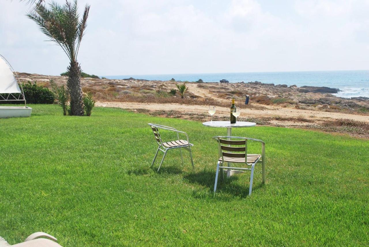 Sea Front Villa, Heated Private Pool, Amazing Location Paphos 323 Kissonerga Buitenkant foto