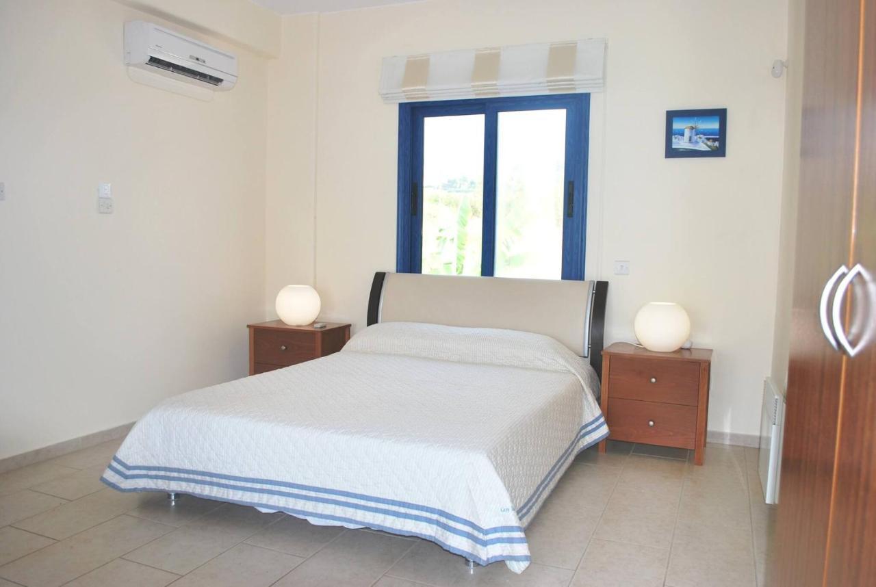 Sea Front Villa, Heated Private Pool, Amazing Location Paphos 323 Kissonerga Buitenkant foto
