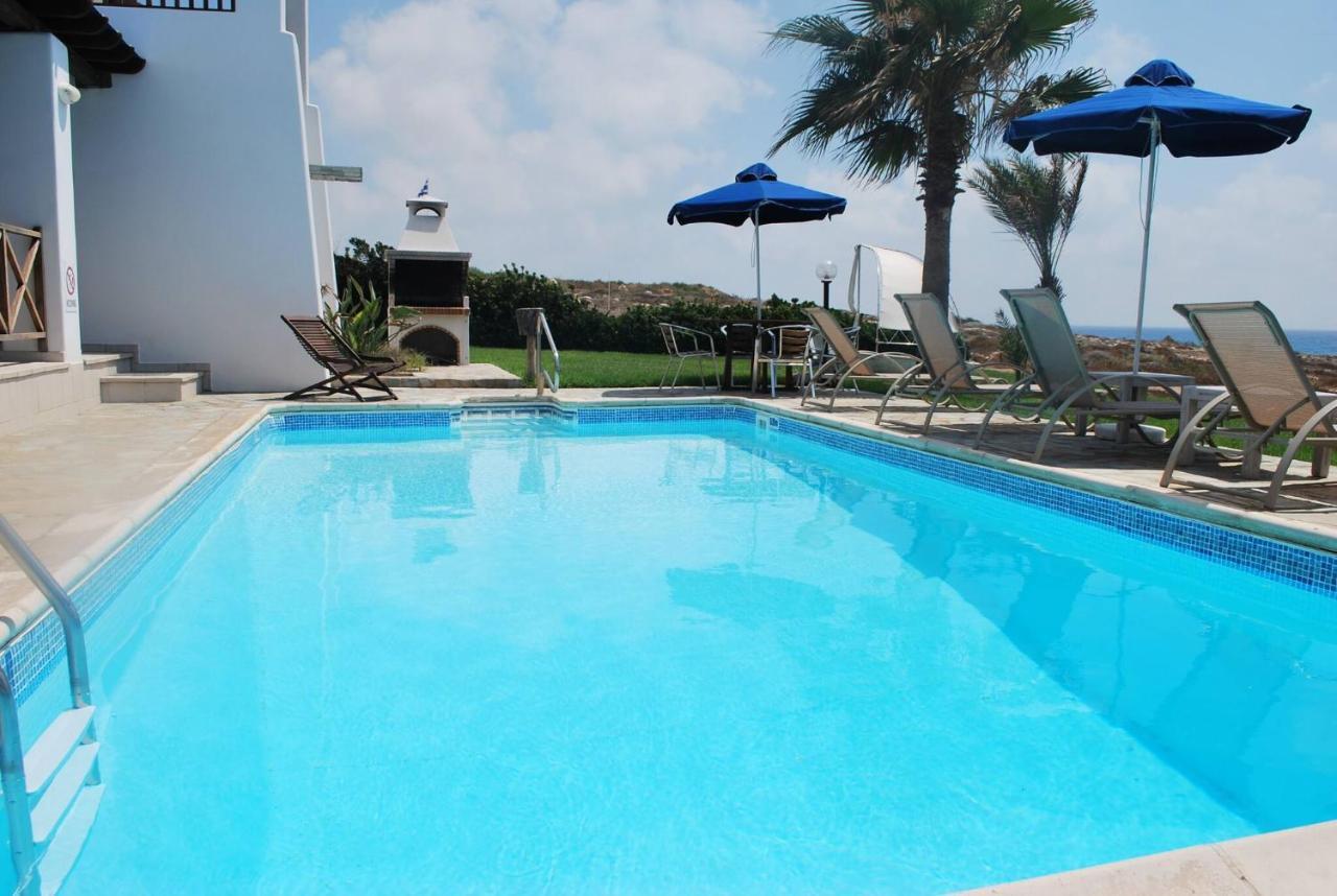 Sea Front Villa, Heated Private Pool, Amazing Location Paphos 323 Kissonerga Buitenkant foto