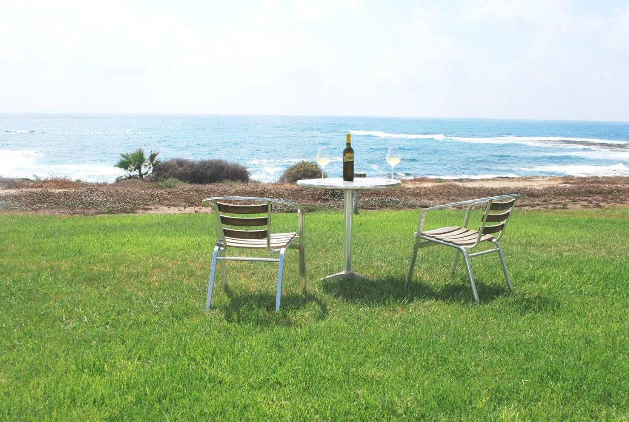 Sea Front Villa, Heated Private Pool, Amazing Location Paphos 323 Kissonerga Buitenkant foto